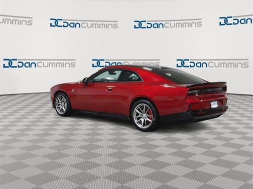 2025 Dodge Charger Daytona Scat Pack