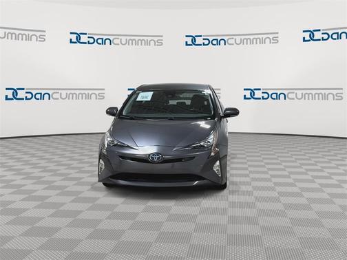 2018 Toyota Prius Four Touring