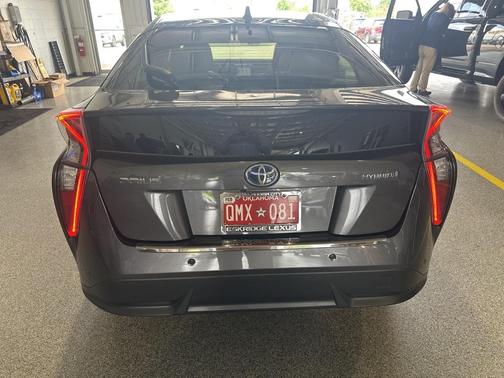 2018 Toyota Prius Four Touring