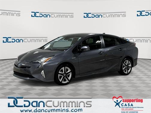 2018 Toyota Prius Four Touring