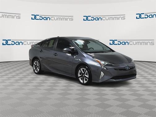 2018 Toyota Prius Four Touring