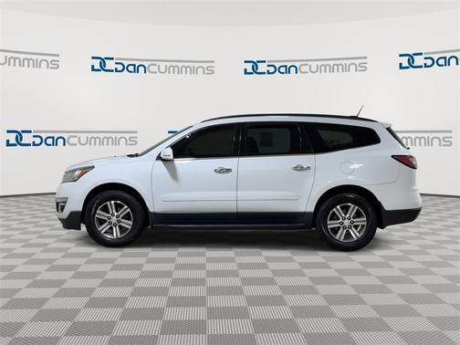 2017 Chevrolet Traverse 2LT