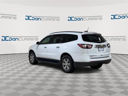 2017 Chevrolet Traverse 2LT