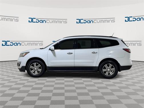 2017 Chevrolet Traverse 2LT