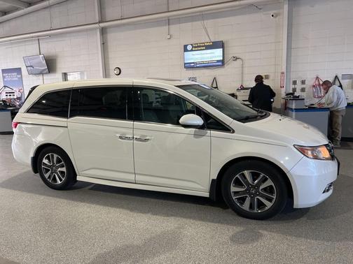 2015 Honda Odyssey Touring Elite