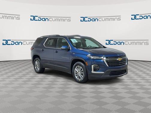 Northsky Blue Metallic 2023 Chevrolet Traverse LT Cloth
