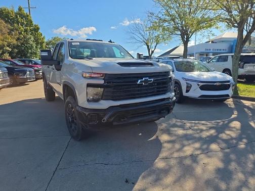 2026 Chevrolet Silverado 2500 Custom