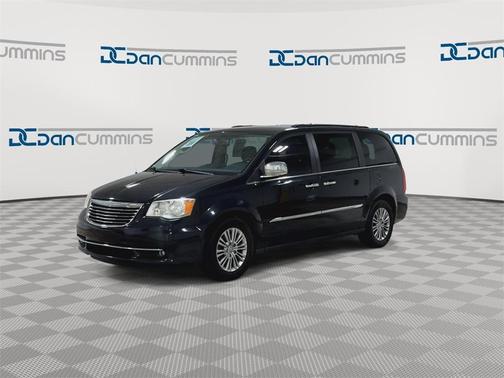 2013 Chrysler Town & Country Touring-L