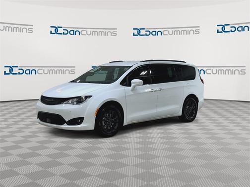 2020 Chrysler Pacifica Launch Edition