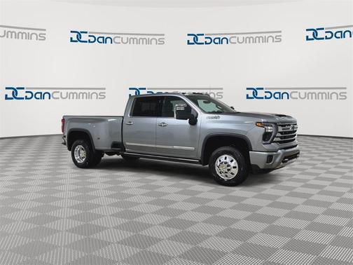 2025 Chevrolet Silverado 3500 High Country
