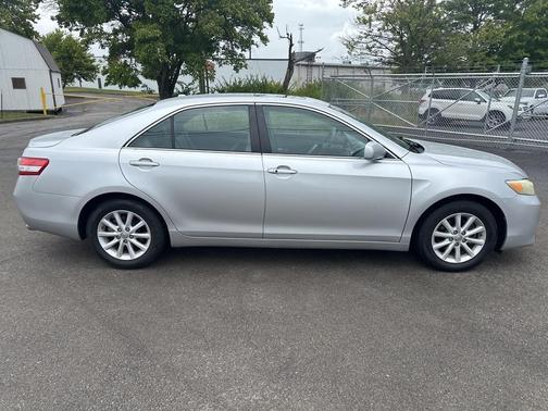 2011 Toyota Camry XLE