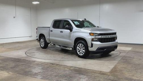 Silver Ice Metallic 2019 Chevrolet Silverado 1500 Custom