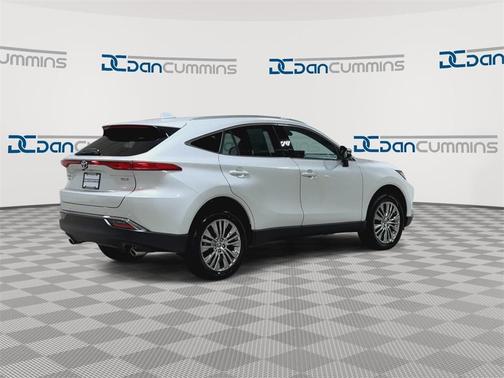 2024 Toyota Venza XLE