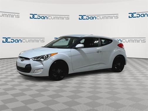 2014 Hyundai Veloster RE:FLEX w/Black