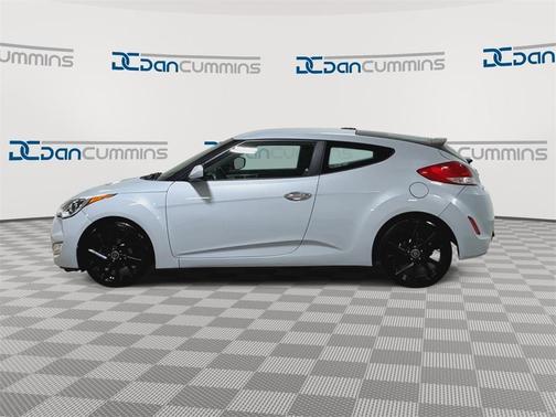 2014 Hyundai Veloster RE:FLEX w/Black