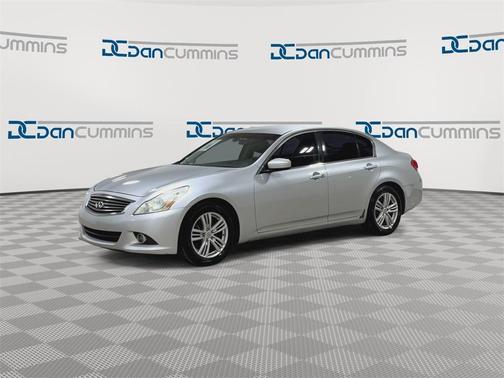 2010 INFINITI G37 