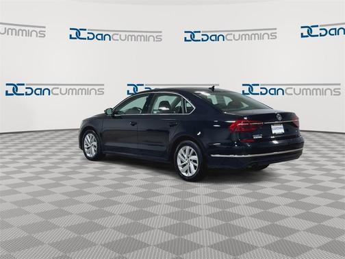 2018 Volkswagen Passat 2.0T SE