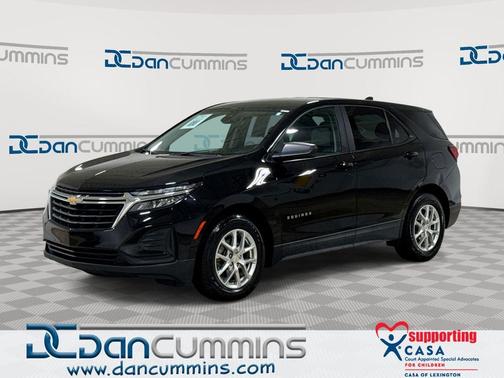 Mosaic Black Metallic 2022 Chevrolet Equinox LS