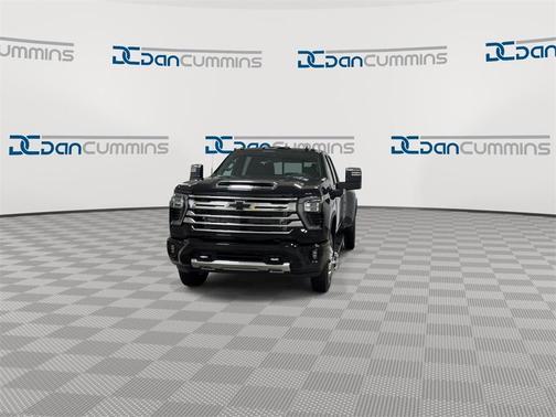 2026 Chevrolet Silverado 3500 High Country