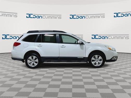 2011 Subaru Outback 2.5i