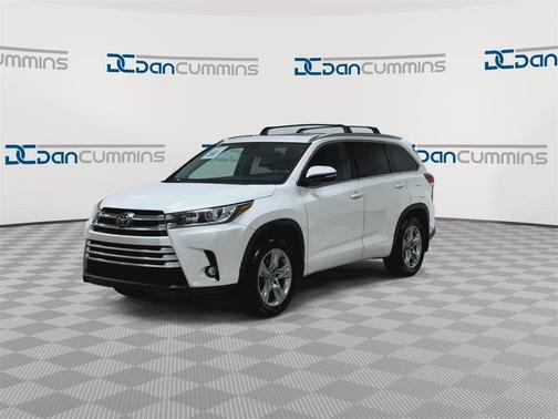 2019 Toyota Highlander 