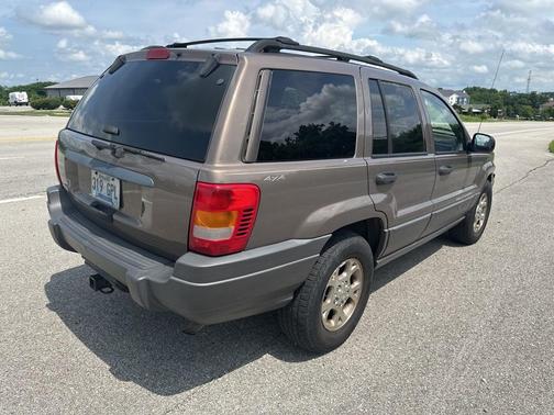 2001 Jeep Grand Cherokee Laredo