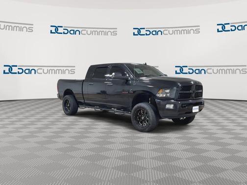 Brilliant Black Crystal Pearlcoat 2016 RAM 2500 Big Horn