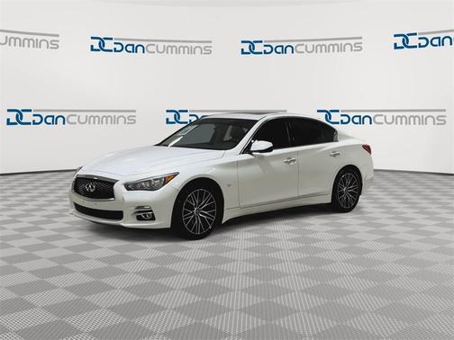 2015 INFINITI Q50 Premium