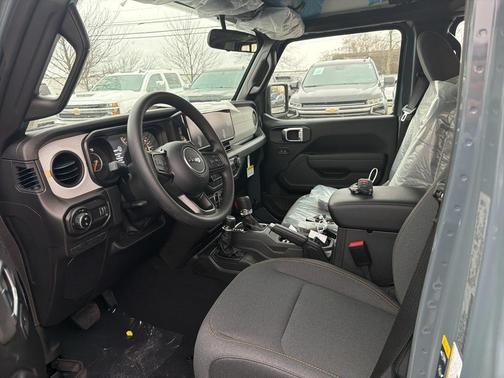 2026 Jeep Gladiator Sport