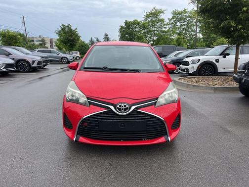 2015 Toyota Yaris LE