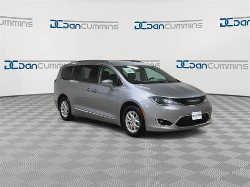 2020 Chrysler Pacifica Touring-L