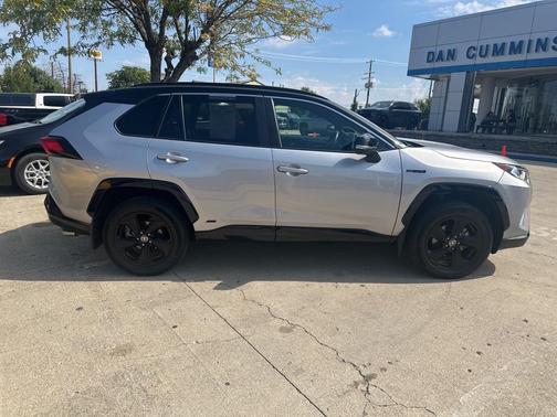 2021 Toyota RAV4 Hybrid XSE