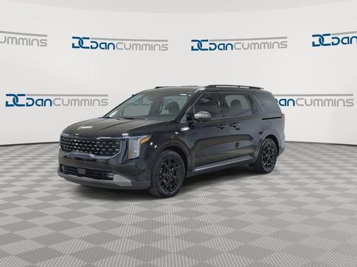 Aurora Black Pearl 2026 Kia Carnival Hybrid SX