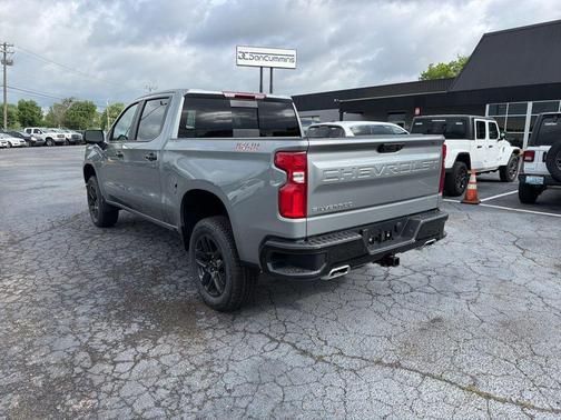 Sterling Gray Metallic 2026 Chevrolet Silverado 1500 LT Trail Boss