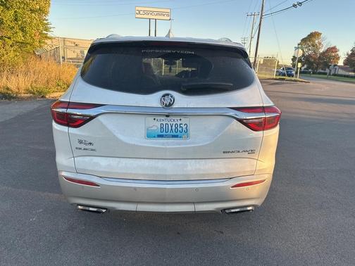 2018 Buick Enclave Essence