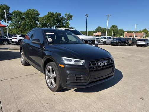2020 Audi Q5 40 Premium Plus