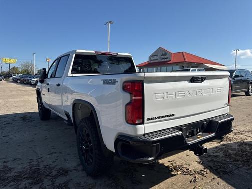 2026 Chevrolet Silverado 2500 LT