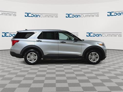 2023 Ford Explorer Base