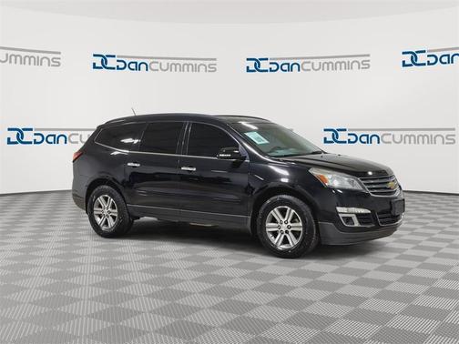 2017 Chevrolet Traverse 2LT
