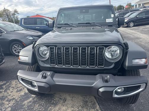 2025 Jeep Gladiator Sport