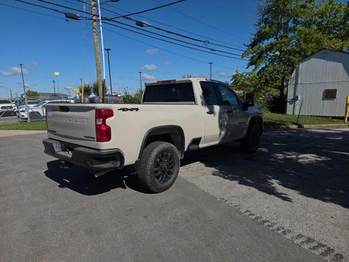 2026 Chevrolet Silverado 2500 Custom