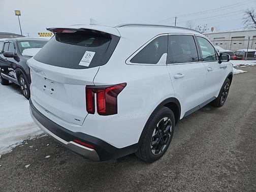 2024 Kia Sorento S