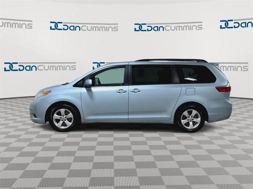 2016 Toyota Sienna L