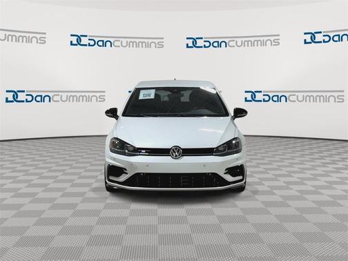 2019 Volkswagen Golf R 2.0T w/DCC & Navigation
