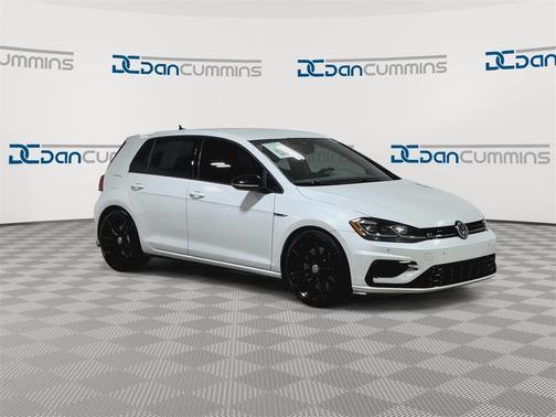 2019 Volkswagen Golf R 2.0T w/DCC & Navigation
