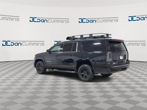 2017 Chevrolet Suburban LT