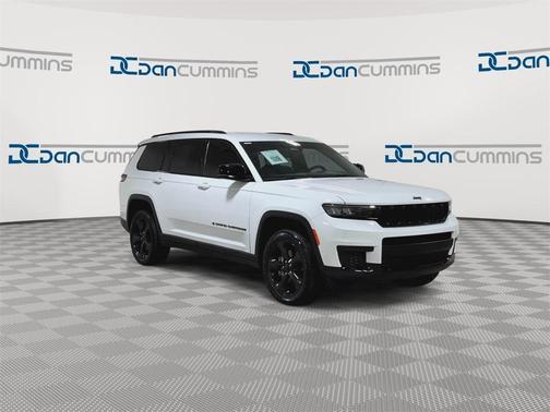 2022 Jeep Grand Cherokee L Laredo