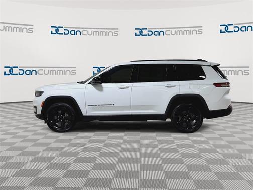 2022 Jeep Grand Cherokee L Laredo