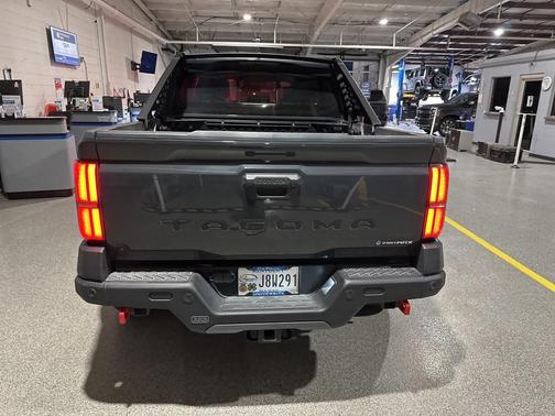 2024 Toyota Tacoma Hybrid 