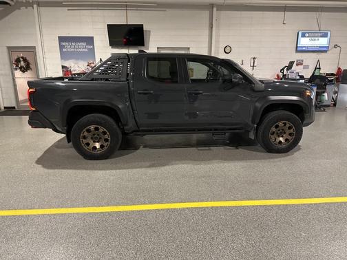 2024 Toyota Tacoma Hybrid 